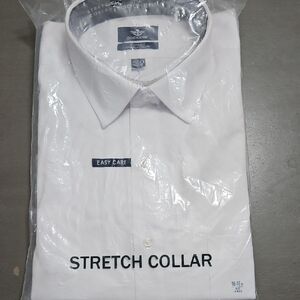 Dockers Men's Classic White Dress Shirt